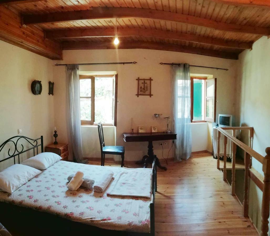 Country Traditional House In Corfu Village, Greece Σιναράδες Εξωτερικό φωτογραφία